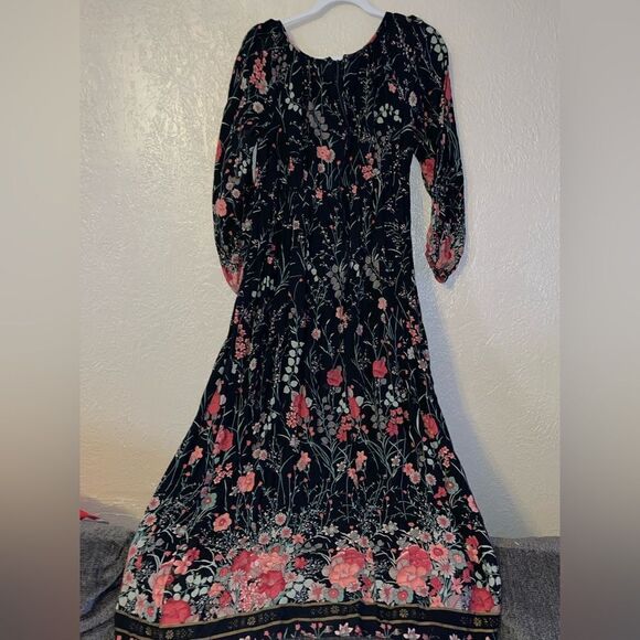 Sals Fifth Ave dress - Picture 3 of 7